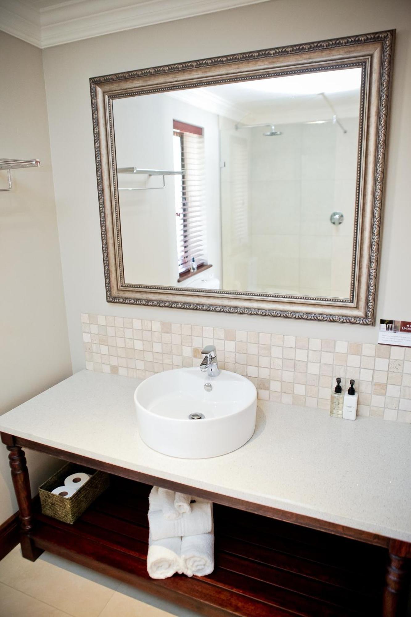 بارل Under Oaks Guesthouse الغرفة الصورة